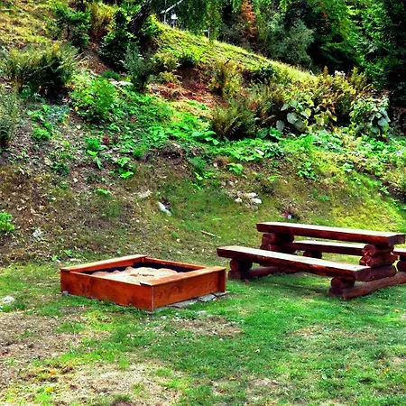 Kajzrovka شاليه روكيتنسي ناد جيزيرو